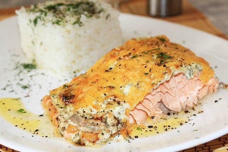 Red Fish Baked with Mayonnaise