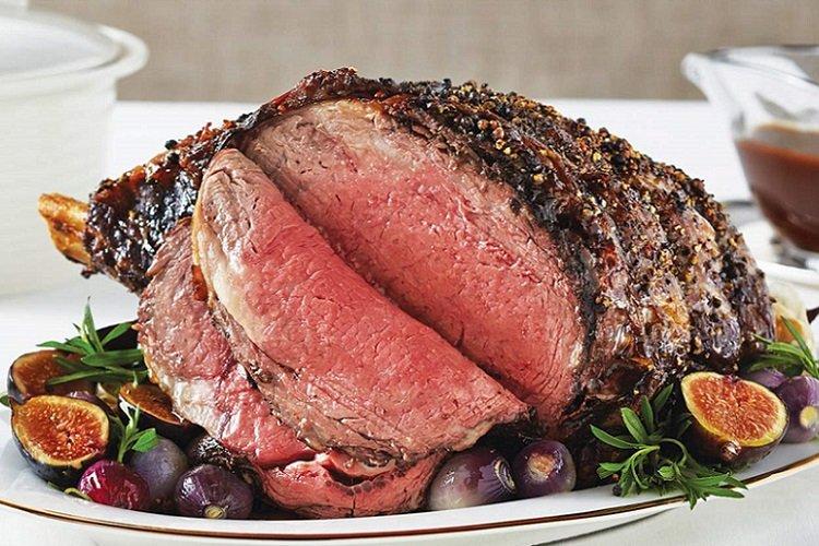 Beef Roast Beef with Figs and Rosemary