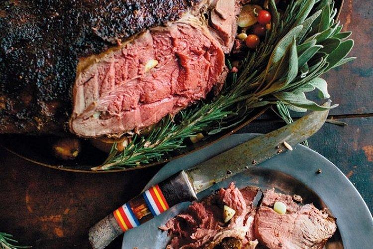 Beef Roast Beef with Spices and Juniper Berries