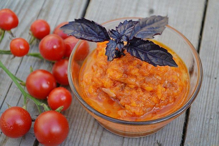 Caviar de calabacín con albahaca para el invierno