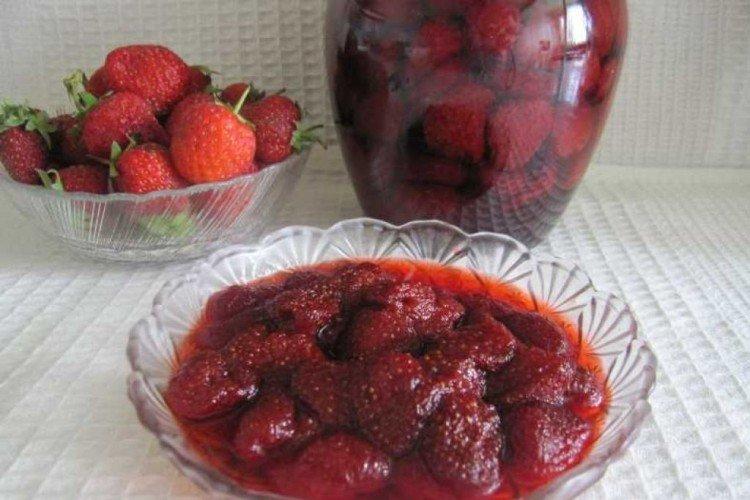 Mermelada de fresa con ácido cítrico