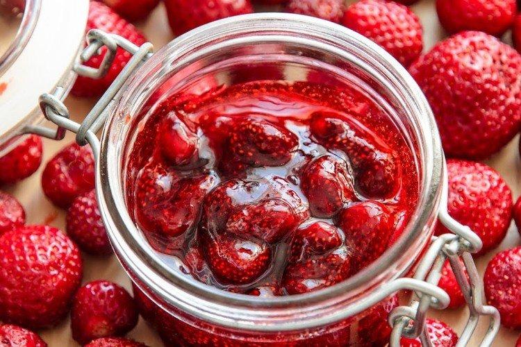 Mermelada de fresa rápida