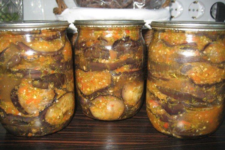 Ensalada de berenjena en rodajas