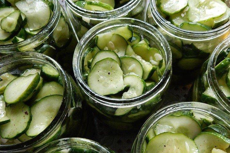 Cucumber and Garlic Salad