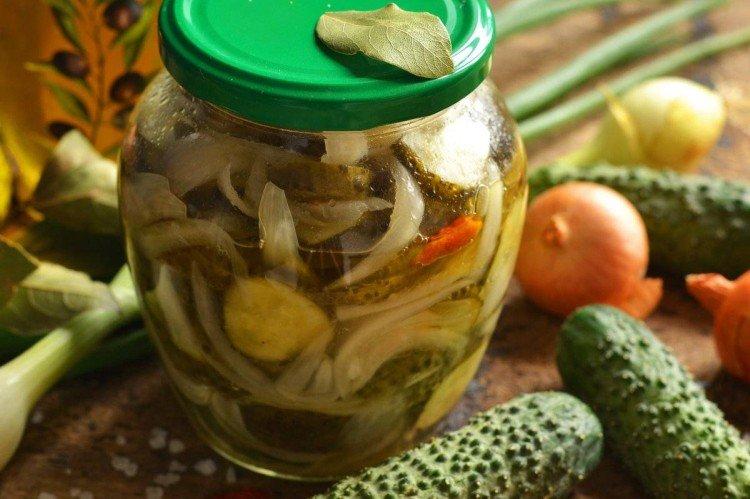 Cucumber and Onion Salad for Winter