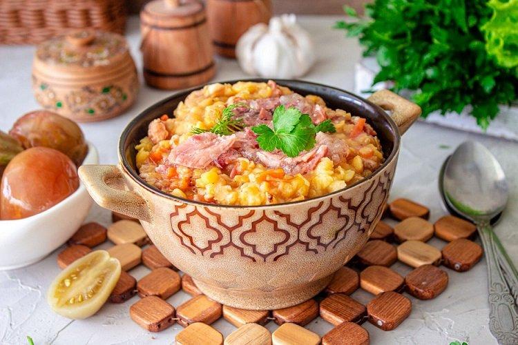 Erbsenbrei mit Speck
