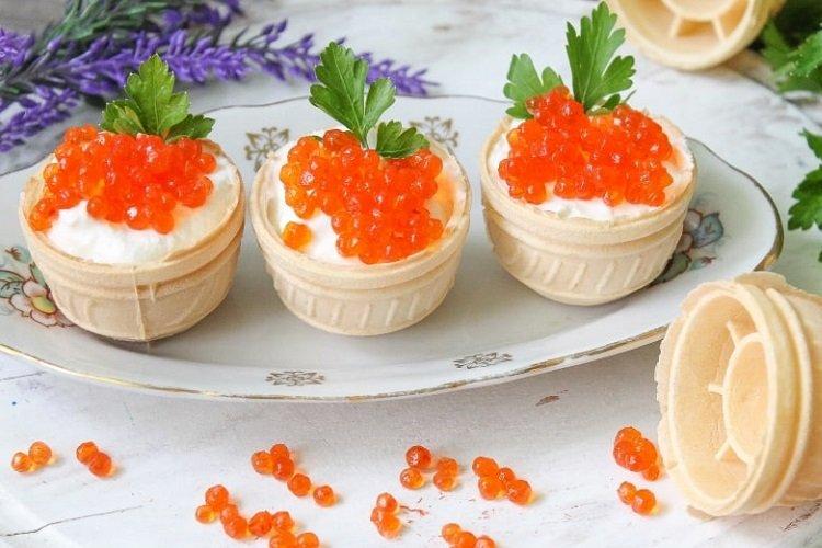 Tartlets with Red Caviar