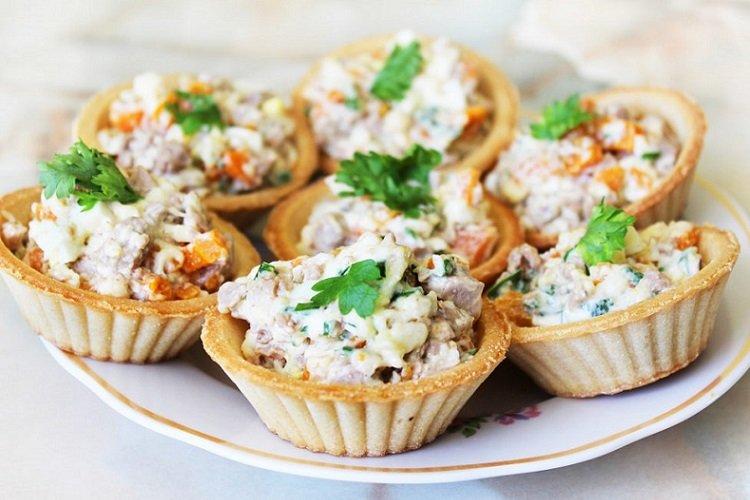 Tartlets with Cod Liver and Egg