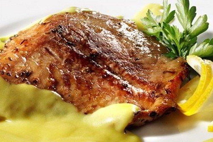 Steinbutt mit Sojasauce aus dem Ofen