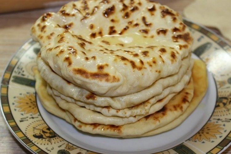Быстрые лепешки на сухой сковороде