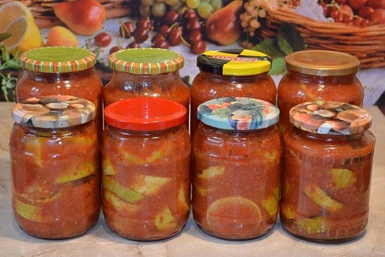 Scharfe Zucchini für den Winter