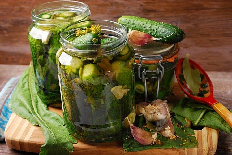 Lightly Salted Cucumbers with Aromatic Leaves