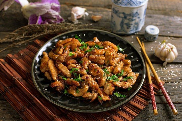Asian-Style Braised Chicken