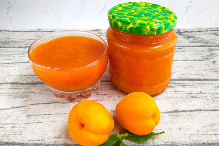 No-Cook Apricot Jam