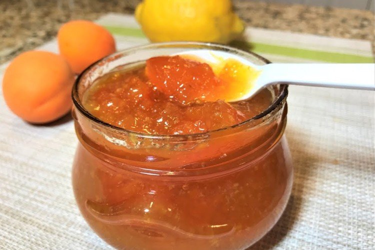 Apricot Jam with Lemon and Ginger