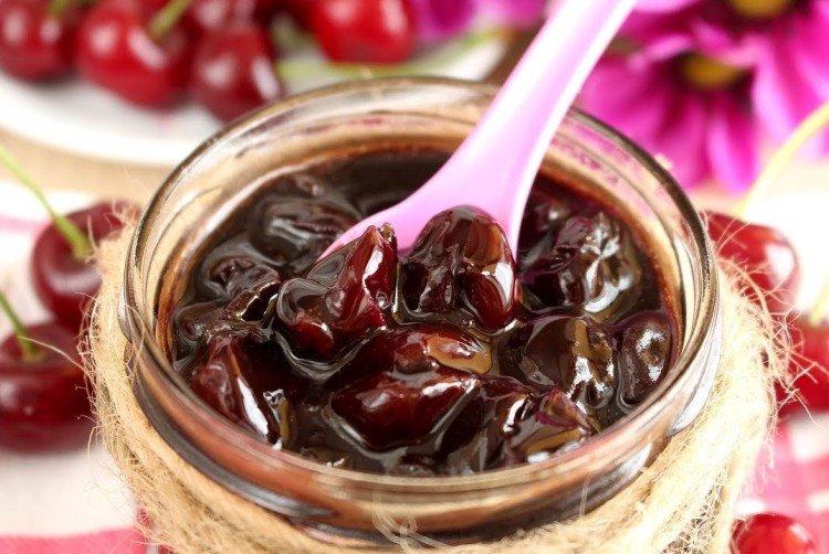 Mermelada de cereza con chocolate
