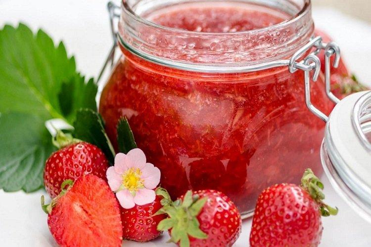 Sugar-Free Strawberry Jam