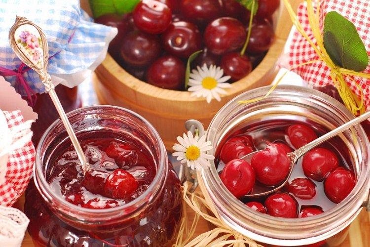 Cherries with Cinnamon in Their Own Juice