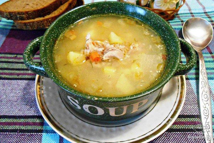 Suppe mit Hirse und Rippchen