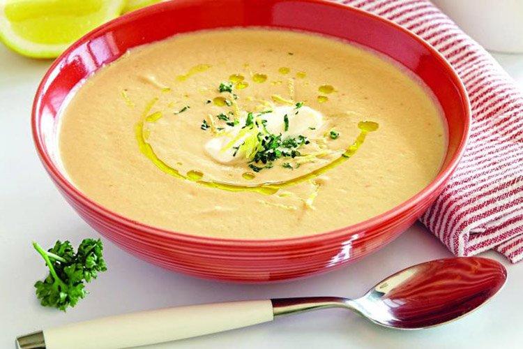 Püreesuppe mit Hirse und Käse