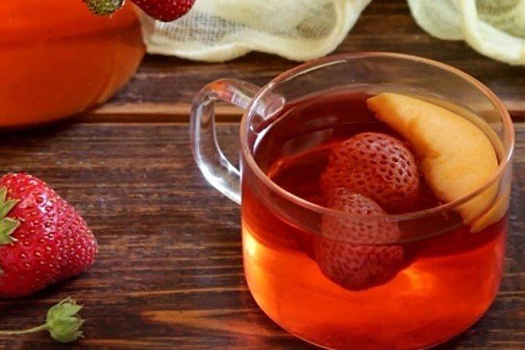 Fresas con melocotones para el invierno