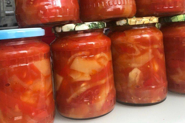 Ensalada de pimiento dulce con kétchup