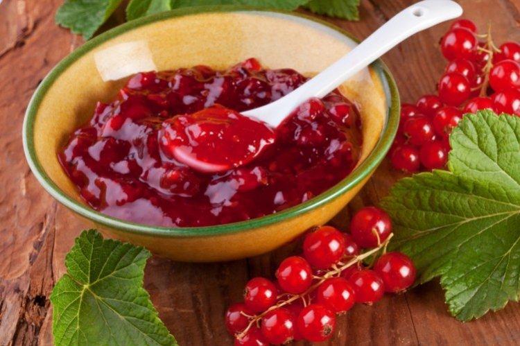 Redcurrant Jam with Honey