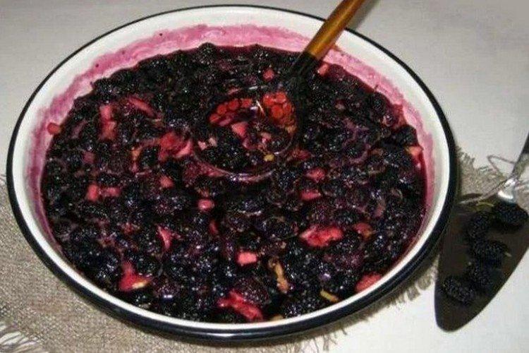 Maulbeermarmelade mit Zitrone