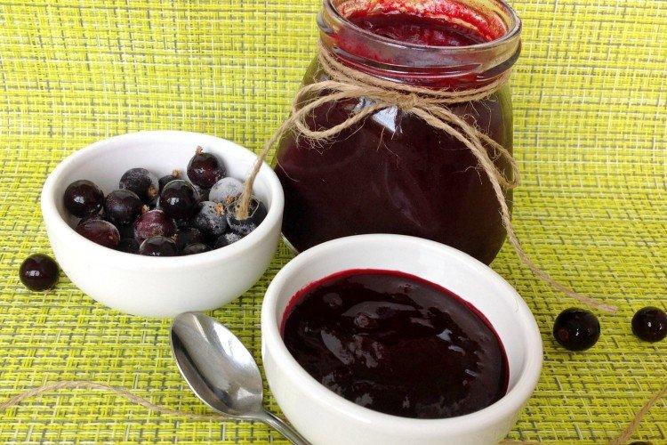 Blackcurrant Jam with Pectin