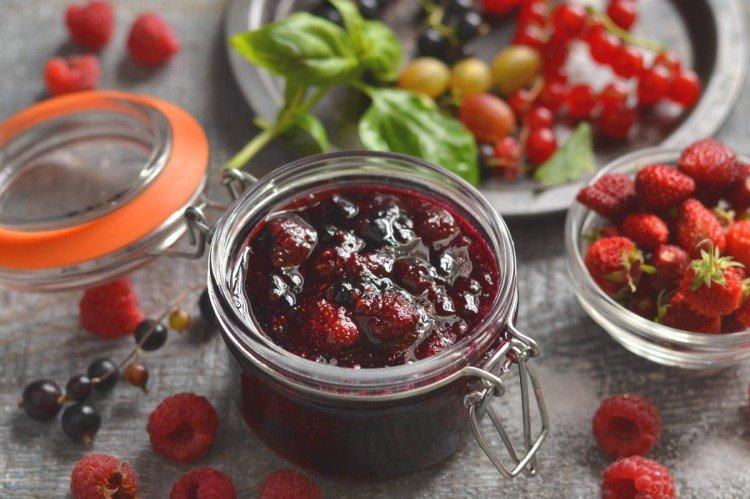 Blackcurrant and Raspberry Jam