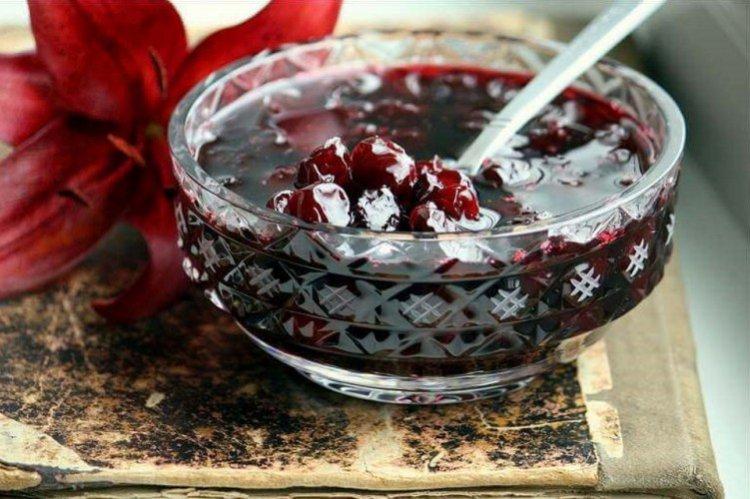 Blackcurrant and Cherry Jam