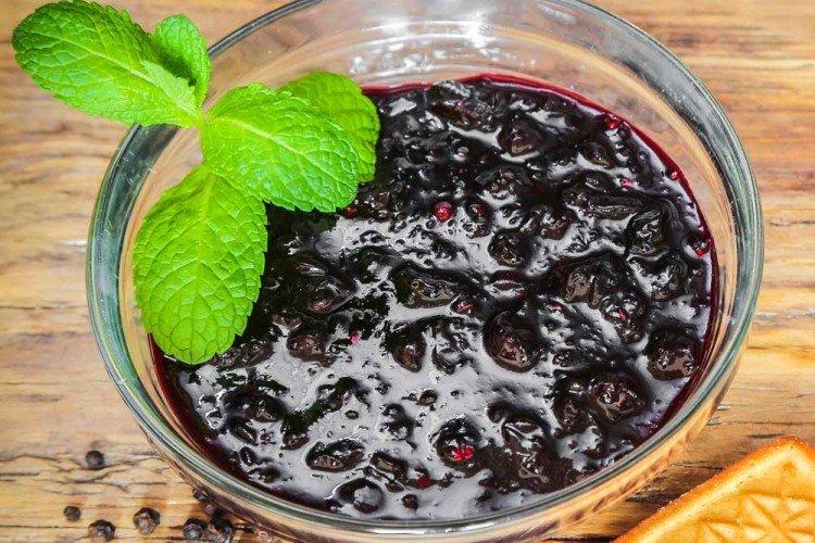 Blackcurrant and Mint Jam