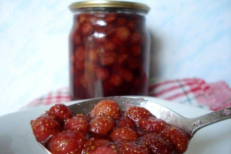 Mermelada de fresa silvestre con canela