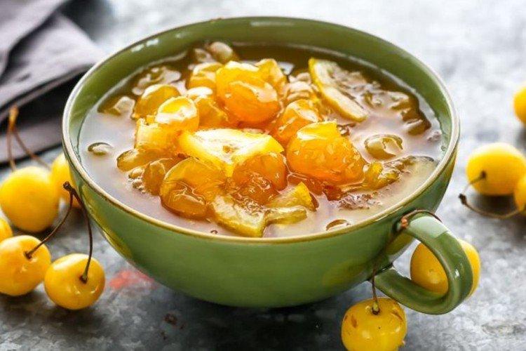 Mermelada de cereza blanca con limón y menta
