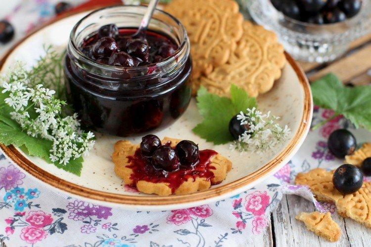 Mermelada de cereza blanca y grosella