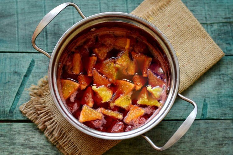 Victoria-Marmelade mit Orange und Gewürzen