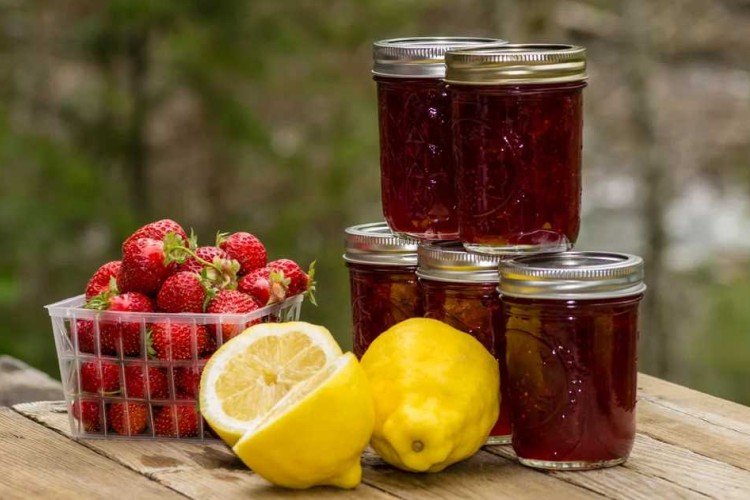 Victoria-Marmelade mit Zitrone