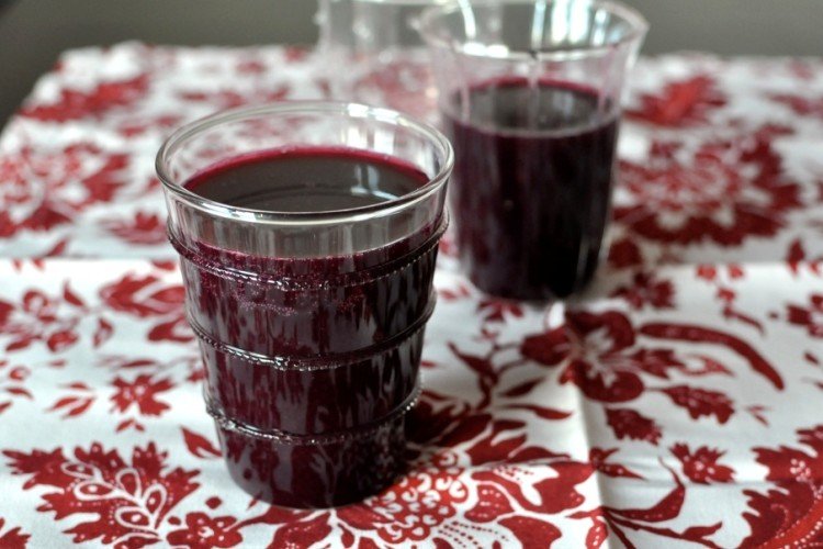 Honeysuckle Juice for Winter