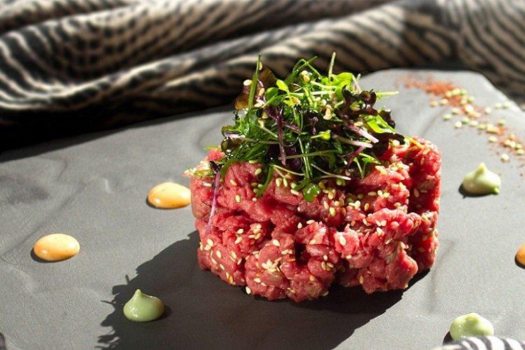 Beef Tartare with Sesame Seeds