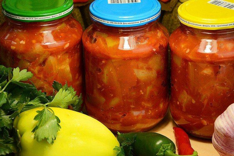 Preparación de calabacines y pimientos para el invierno