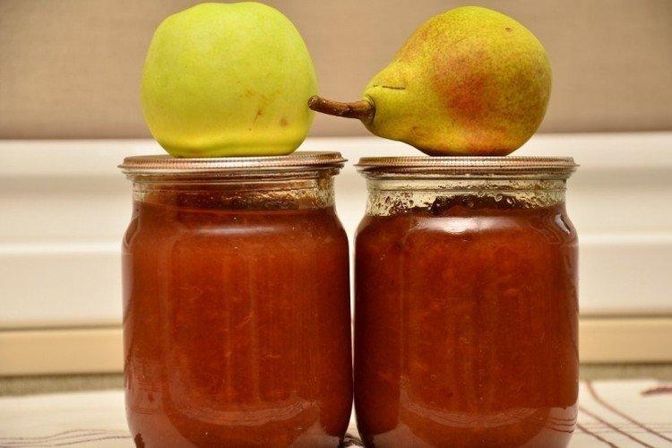 Preparación de manzanas y peras para el invierno
