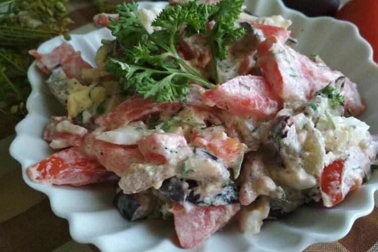 Salad with Eggplant, Tomatoes, and Eggs