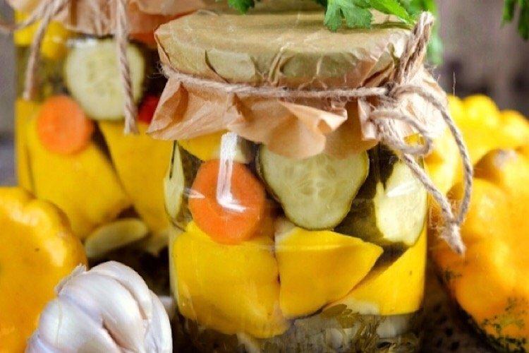 Pattypan Squash with Cucumbers for Winter