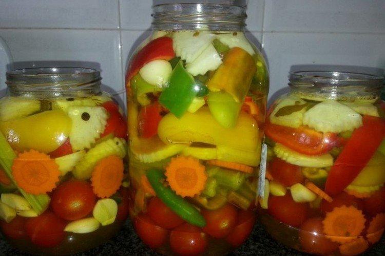 Pattypan Squash with Vegetables for Winter
