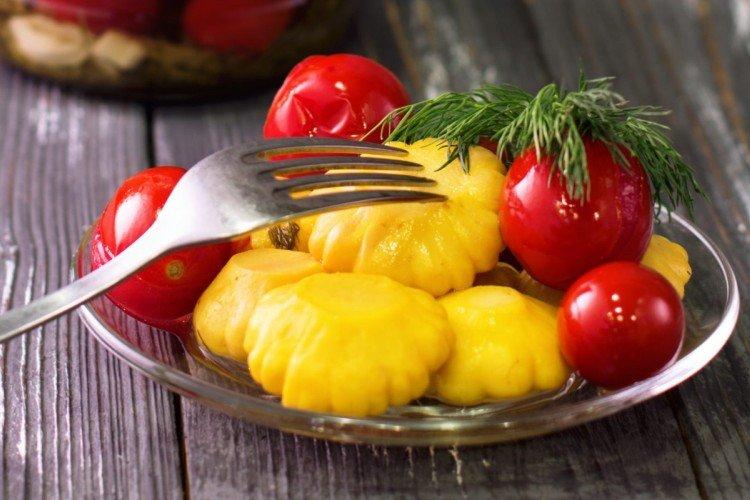 Pattypan Squash with Tomatoes for Winter