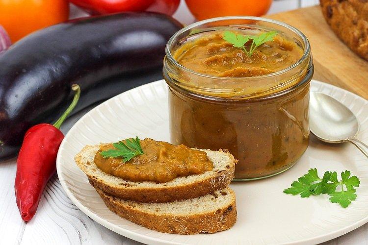 Caviar de berenjenas con salsa de soja