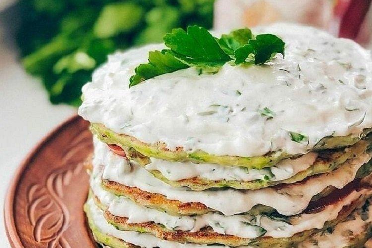Zucchini Cake with Mayonnaise and Garlic