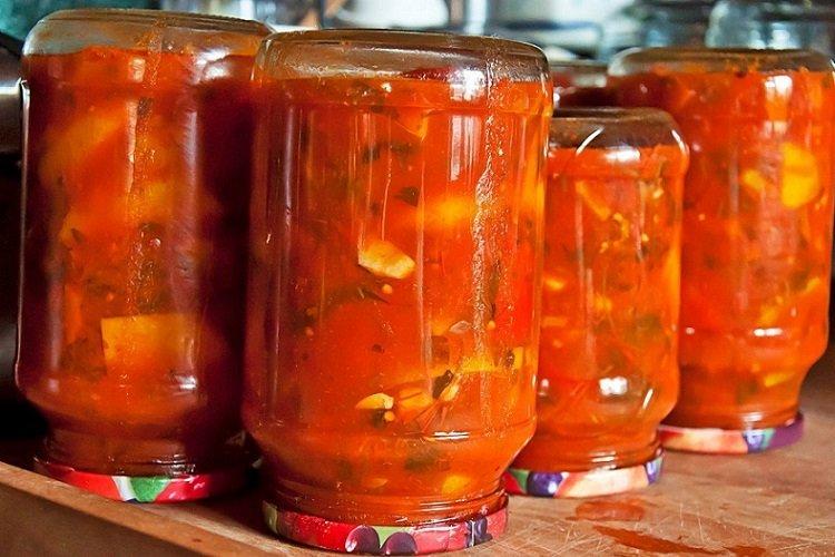 Tomates encurtidos al estilo húngaro