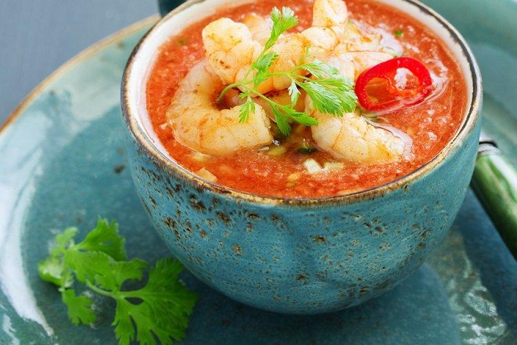 Gazpacho mit Garnelen