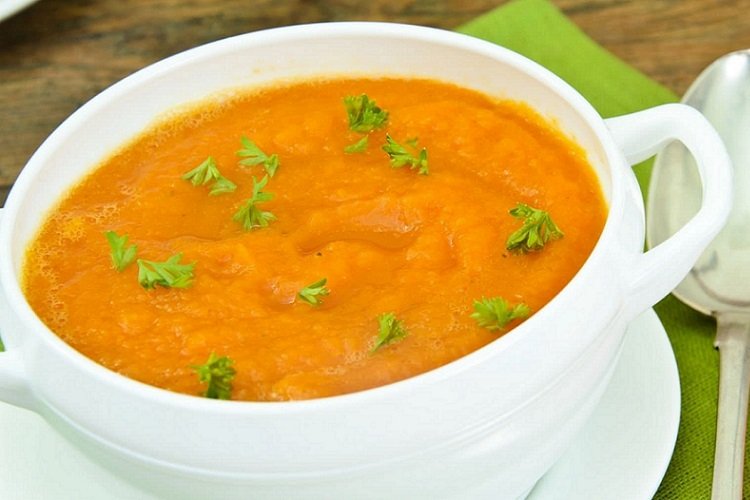 Crema de calabacín y tomate